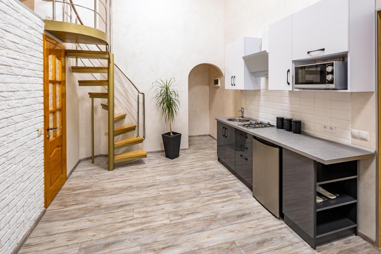 Apartment On Kovzhuna Street Lviv Kültér fotó