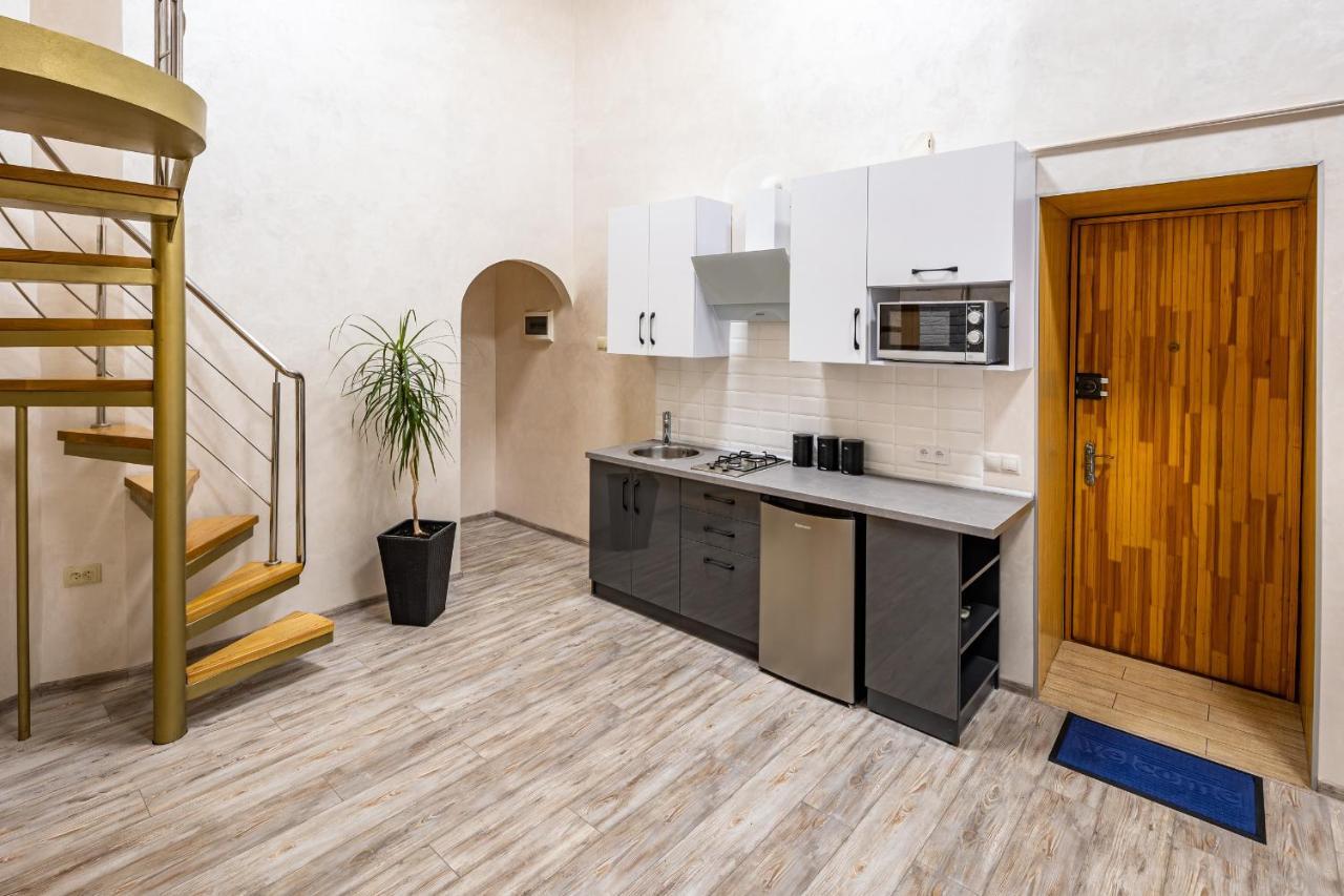 Apartment On Kovzhuna Street Lviv Kültér fotó