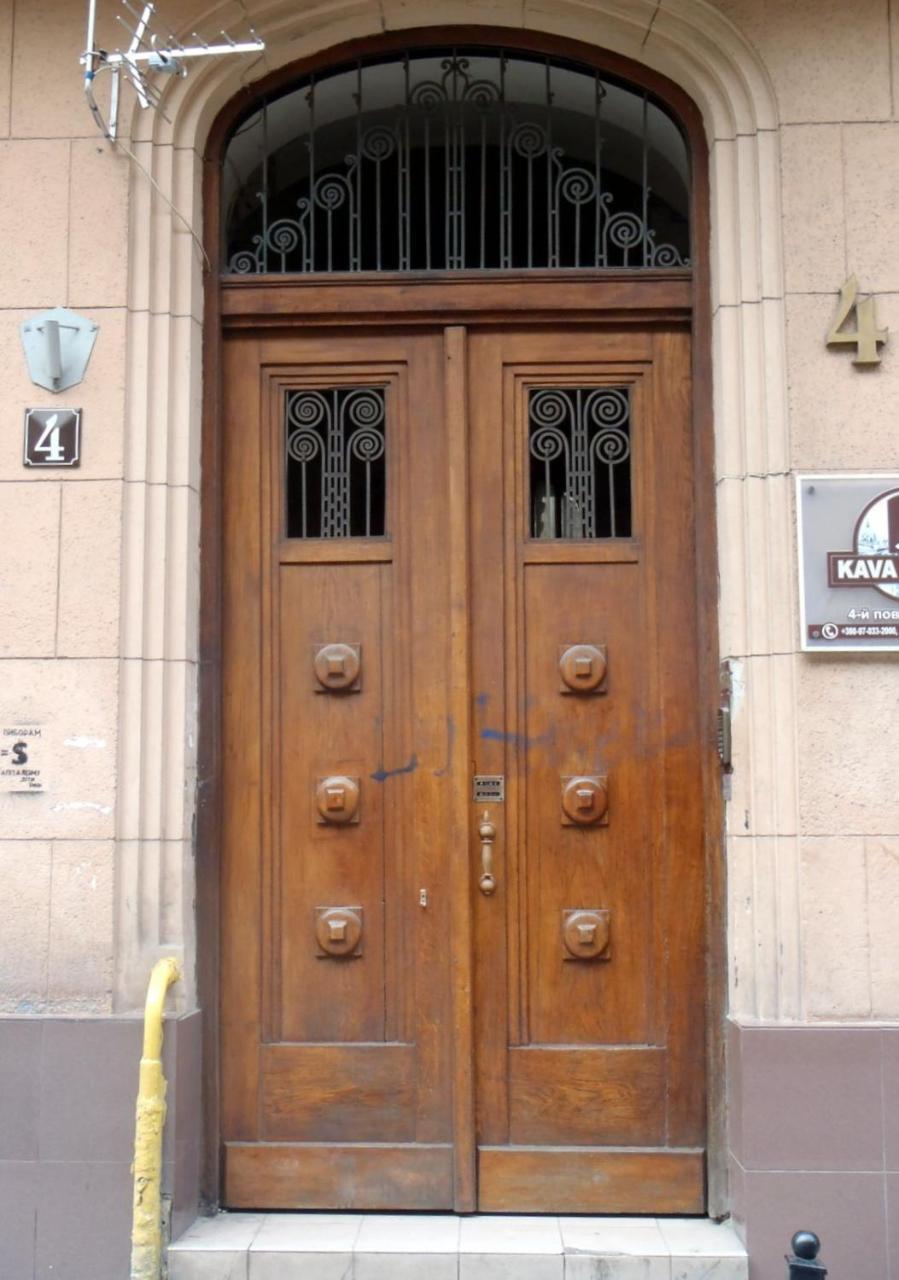Apartment On Kovzhuna Street Lviv Kültér fotó